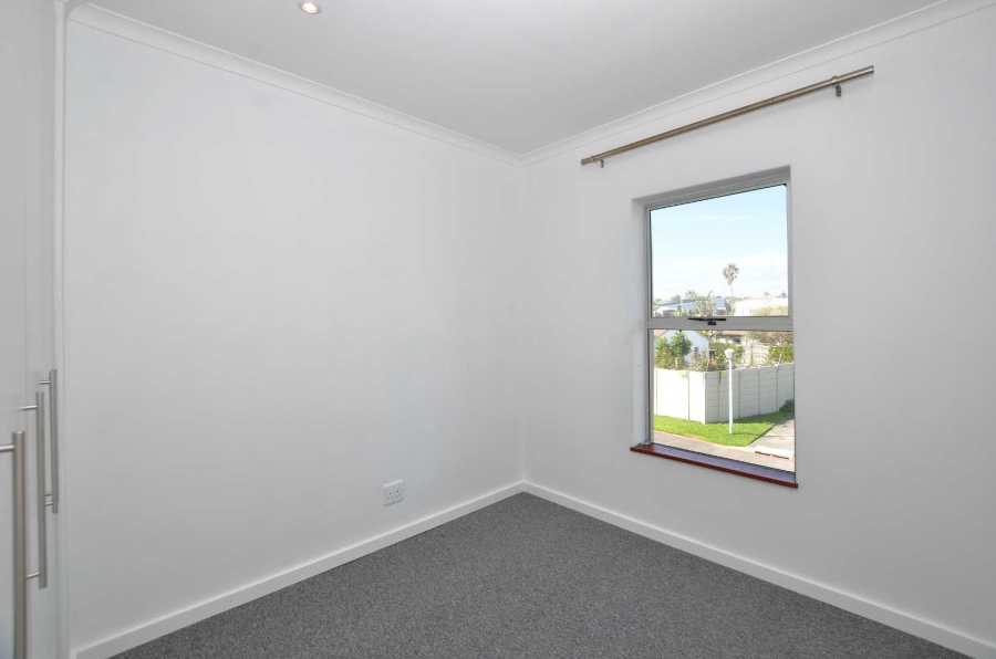To Let 2 Bedroom Property for Rent in Milnerton Western Cape